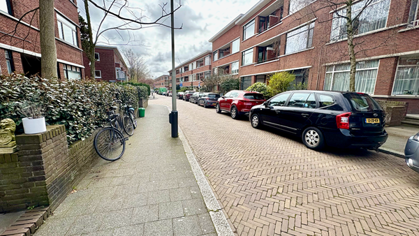 Medium property photo - Van der Aastraat, 2597 SK Den Haag